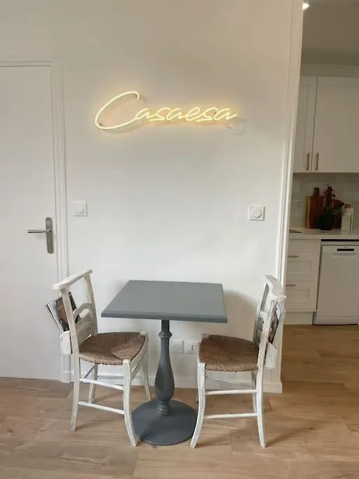 Au Coeur Du Vieil Antibes A 200M Des Plages, Superbe Studio 0*,