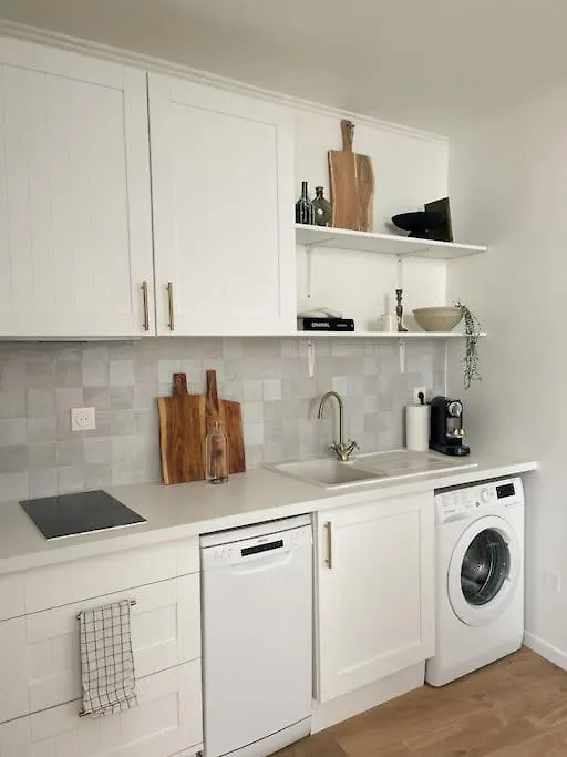 Apartment Au Coeur Du Vieil Antibes A 200M Des Plages, Superbe Studio France